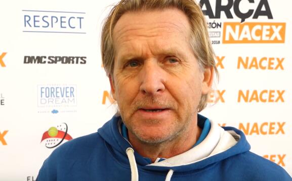 舒斯特尔：皇马没有巴萨那样的团队氛围 责任主要在皇马球员身上